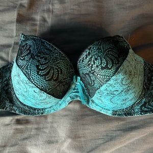 TEAL AND BLACK STRAPLESS BRA